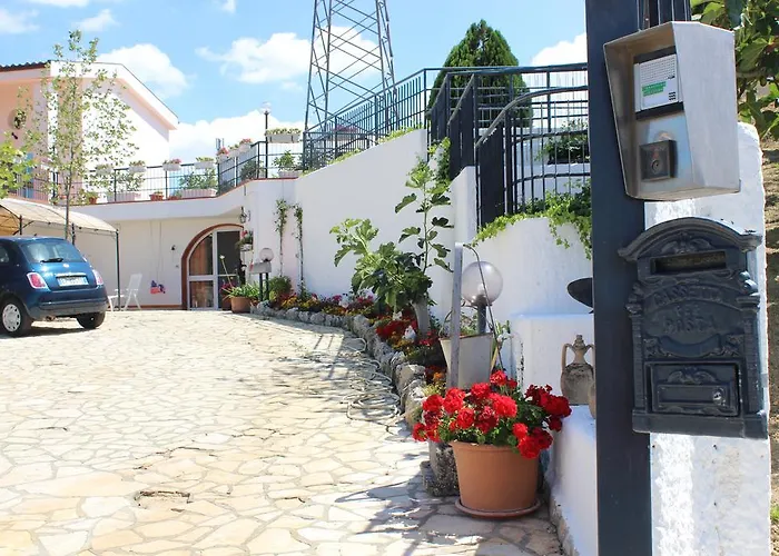 Pizzo Cannicchio Bed & Breakfast 3*