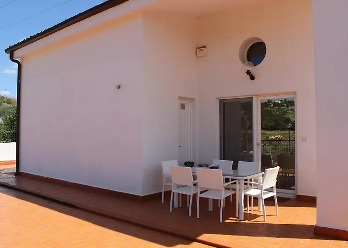 Pizzo Cannicchio Bed & Breakfast 3*